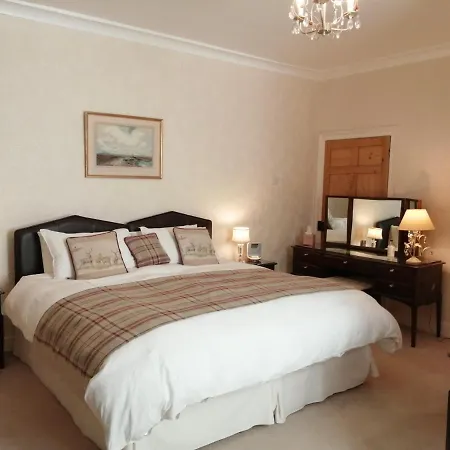 Wood Farm 4*
