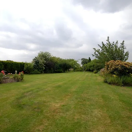Wood Farm Bed & Breakfast Shipton (North Yorkshire)